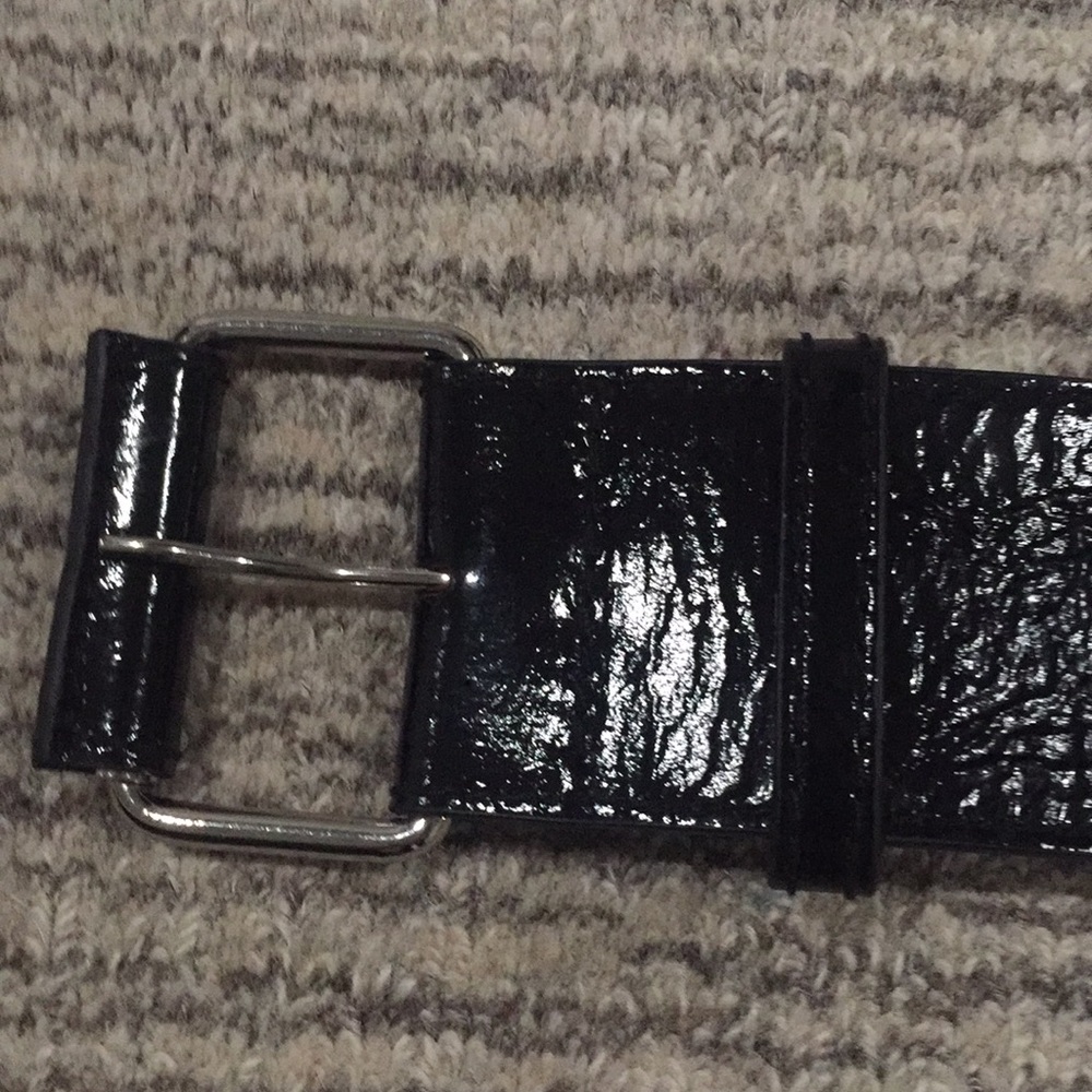 Tory Burch black patent leather waist belt sz M